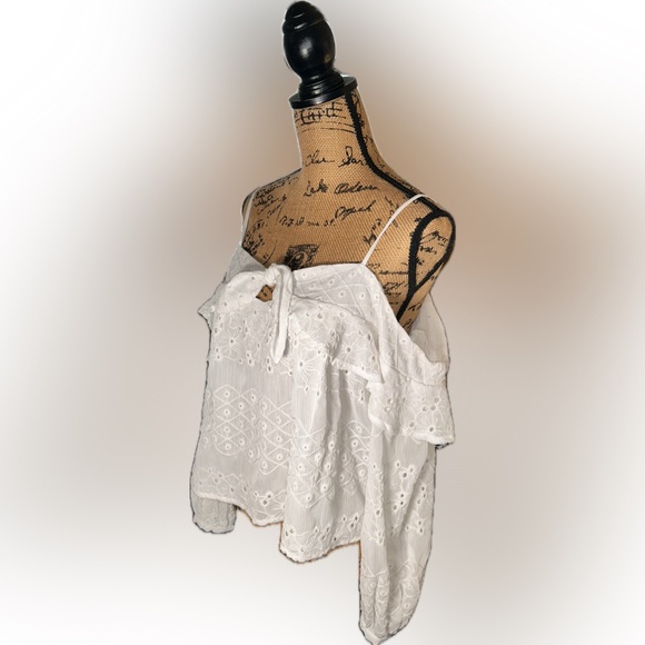 Astr Tops - Astr the Label White Gauzy Eyelet Off Shoulder Flowy Cottagecore Peasant Top M